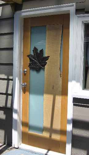 Image Don Bastian Maple Leaf and Blue Glass Door